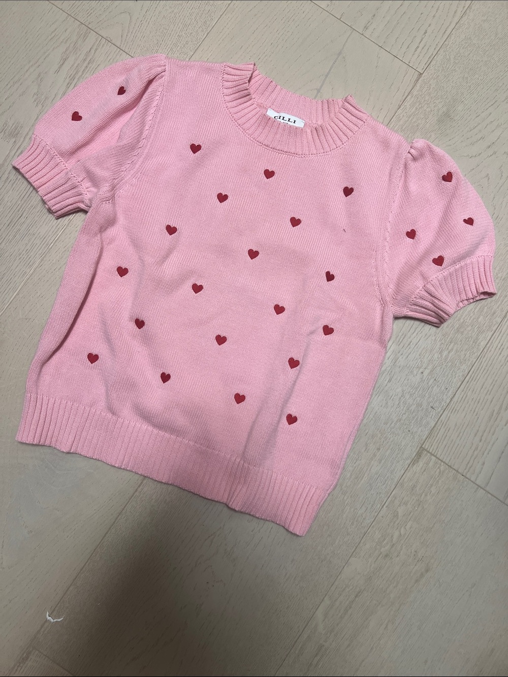 Gilli Pink Short Sleeve Knit Top with Red Heart Pattern